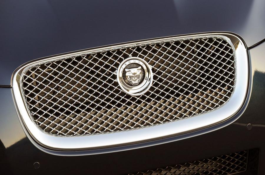  Jaguar XF Supercharged 2012 года  (фото 64 из 65)